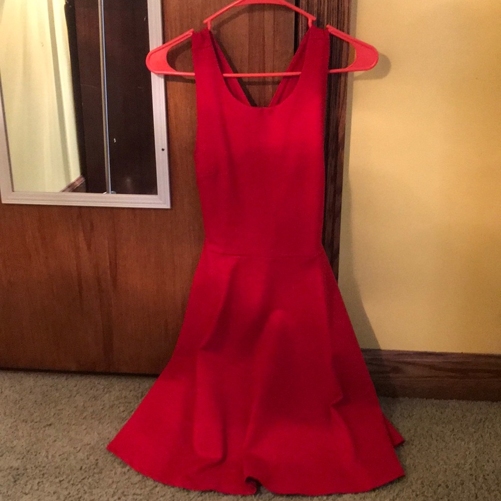 Sleeveless red dress